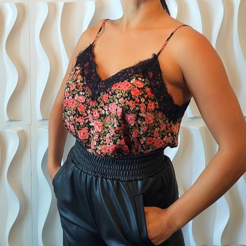 Sleeveless Cami Top